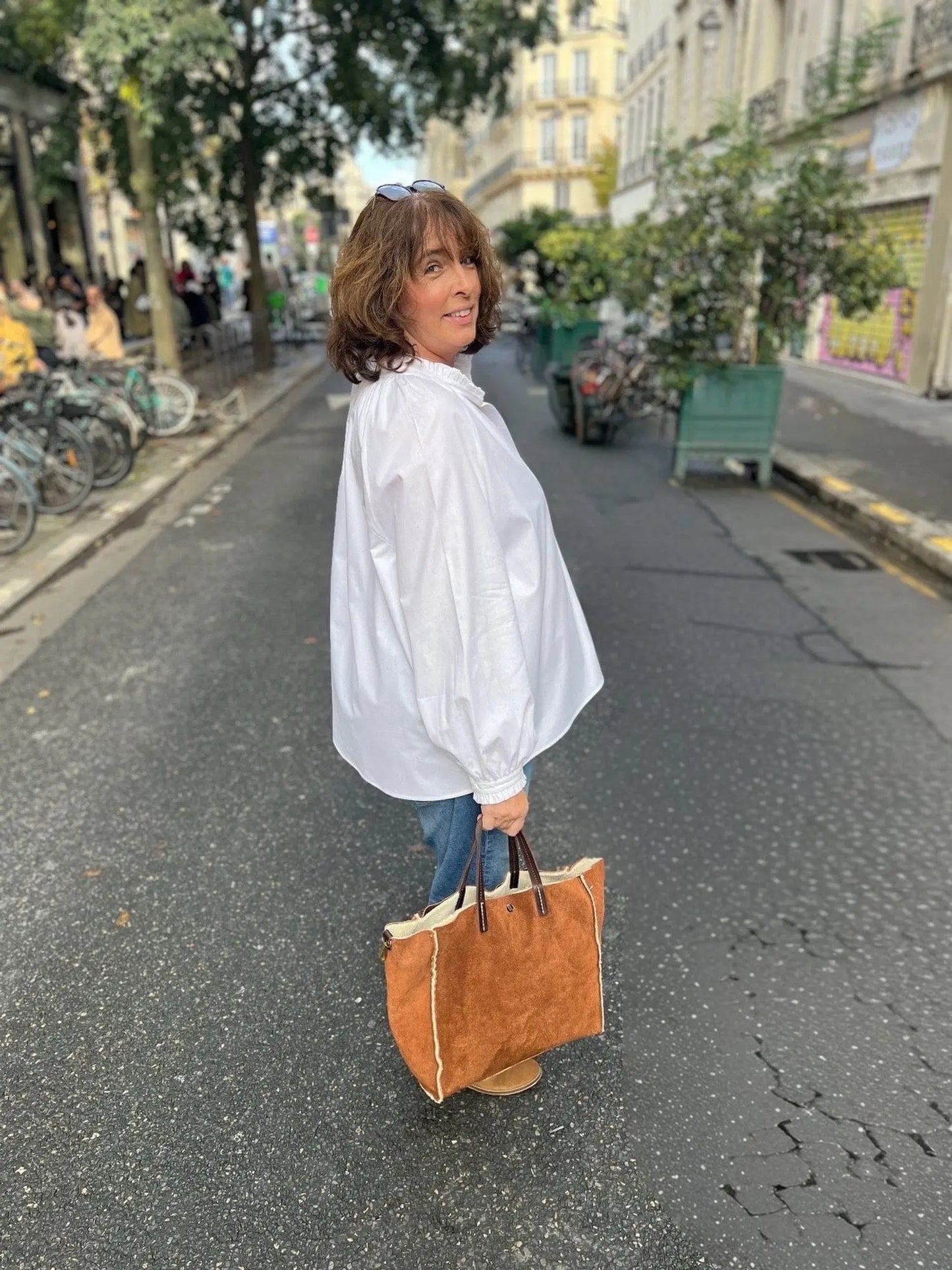 Chemise blanche grande taille femme - en coton avec fronces - Les Militantes