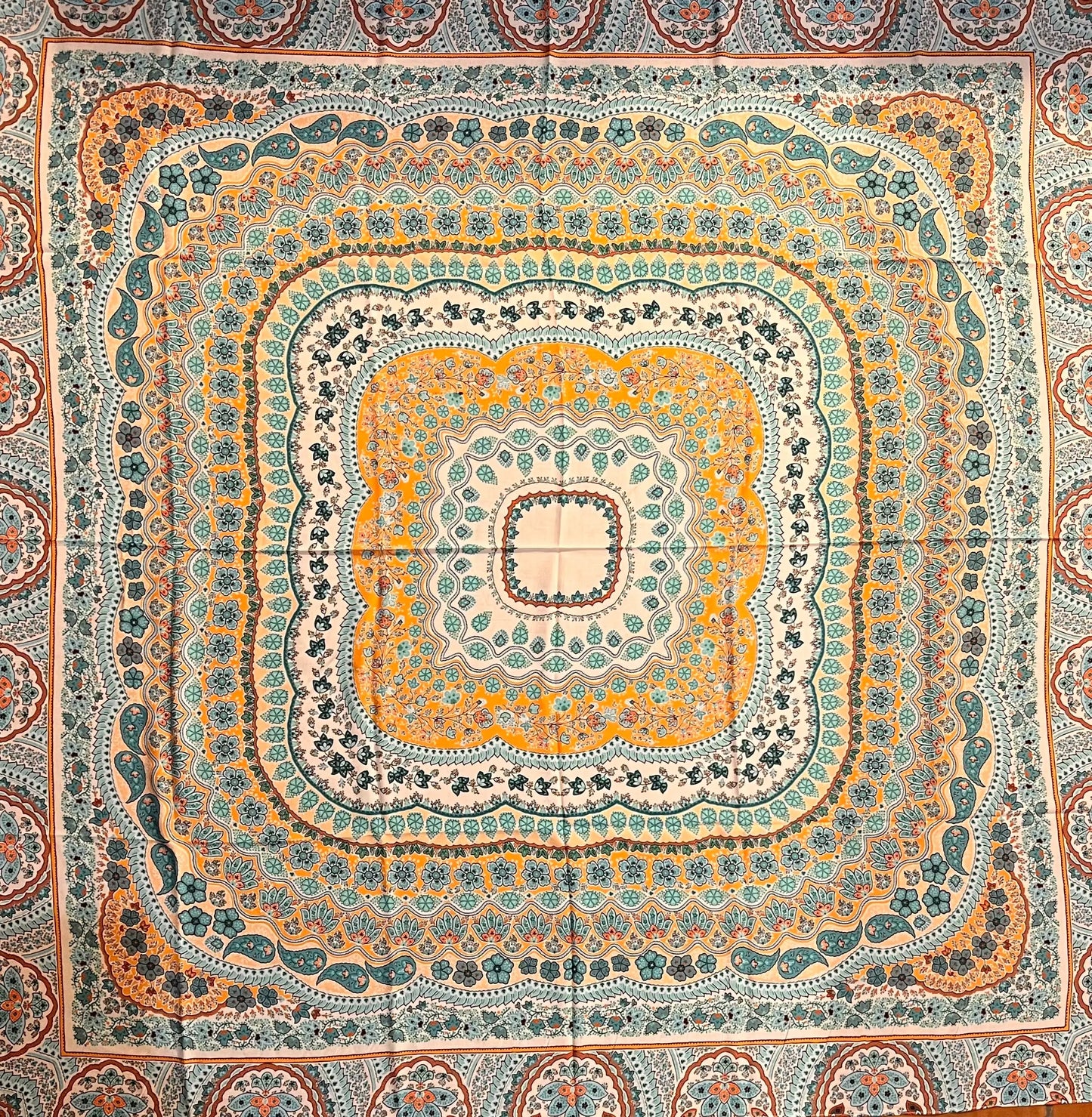 Maxi foulard en soie lavée