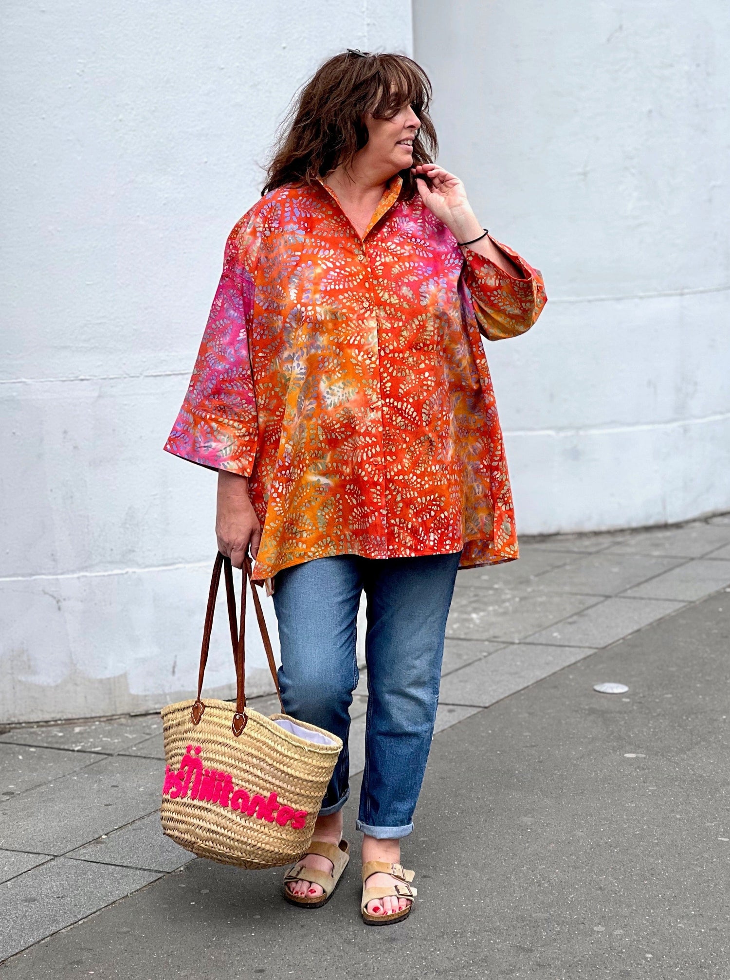 Large women's jacket batik orange closed