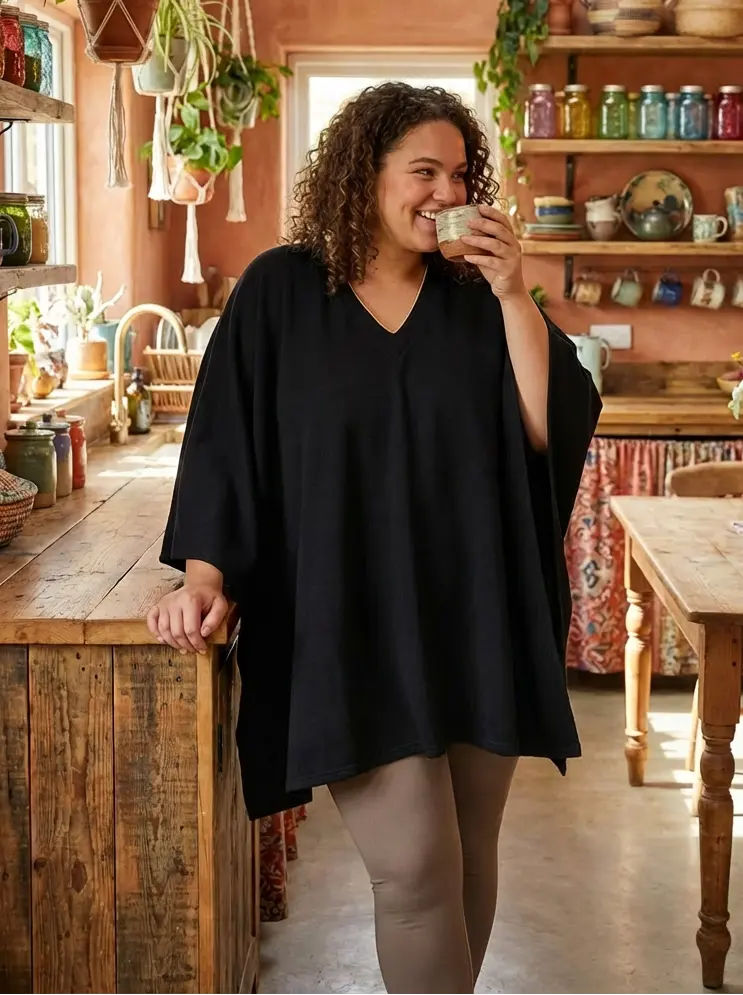 Poncho Alban Les Militantes