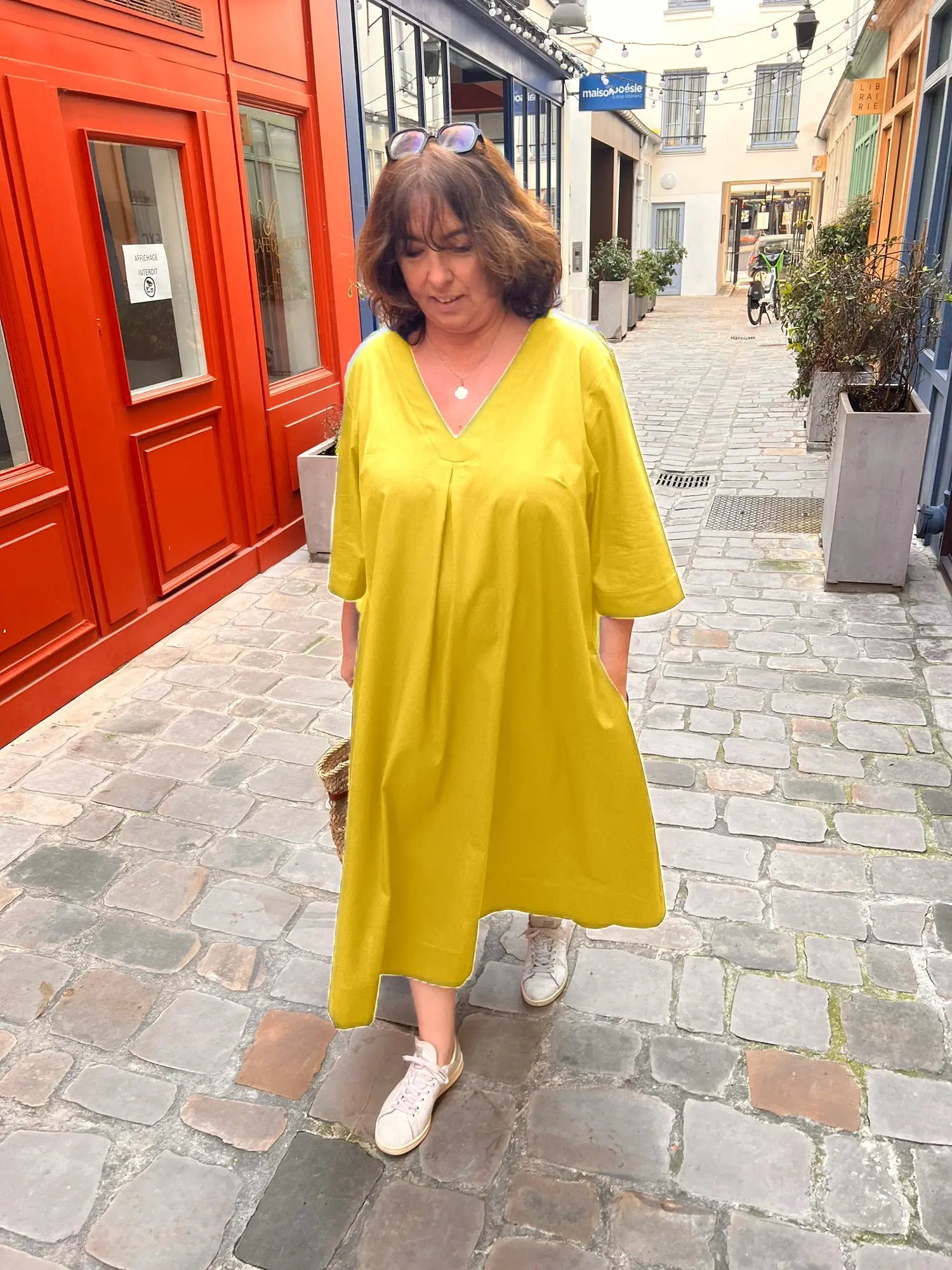 Robe grande taille en popeline de coton jaune - Les Militantes