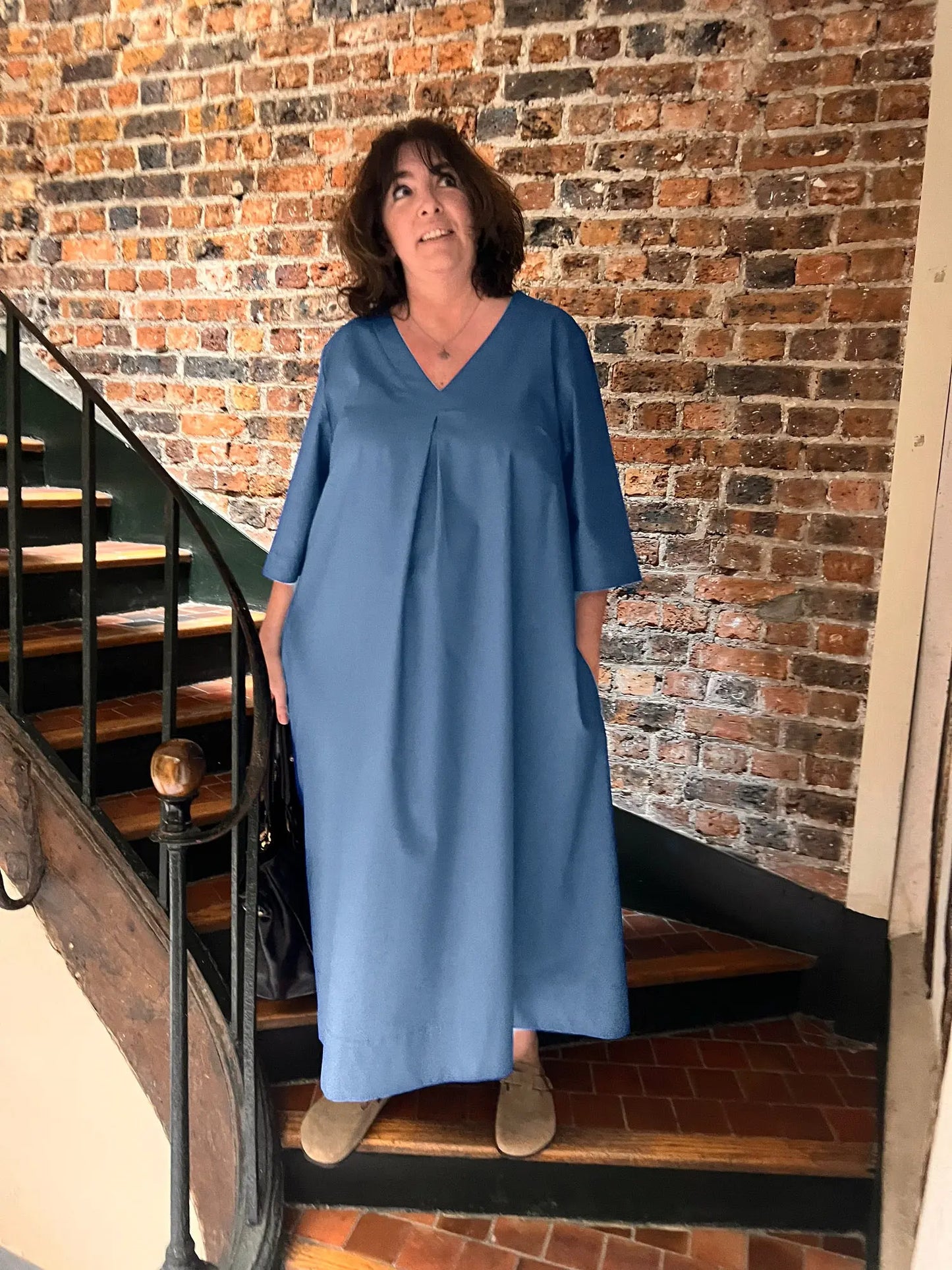 Robe grande taille en popeline de coton bleu jean - Les Militantes