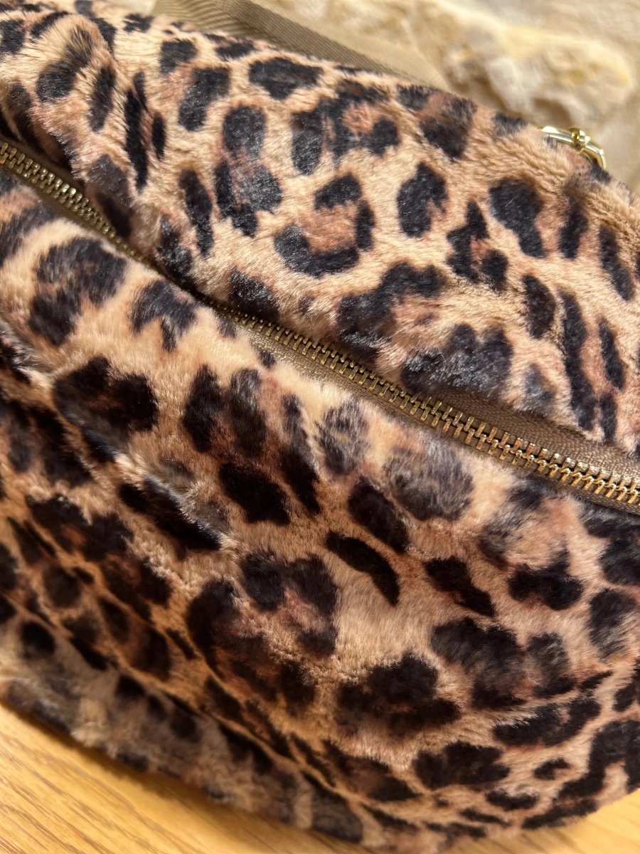 Banane Léo - Les Militantes