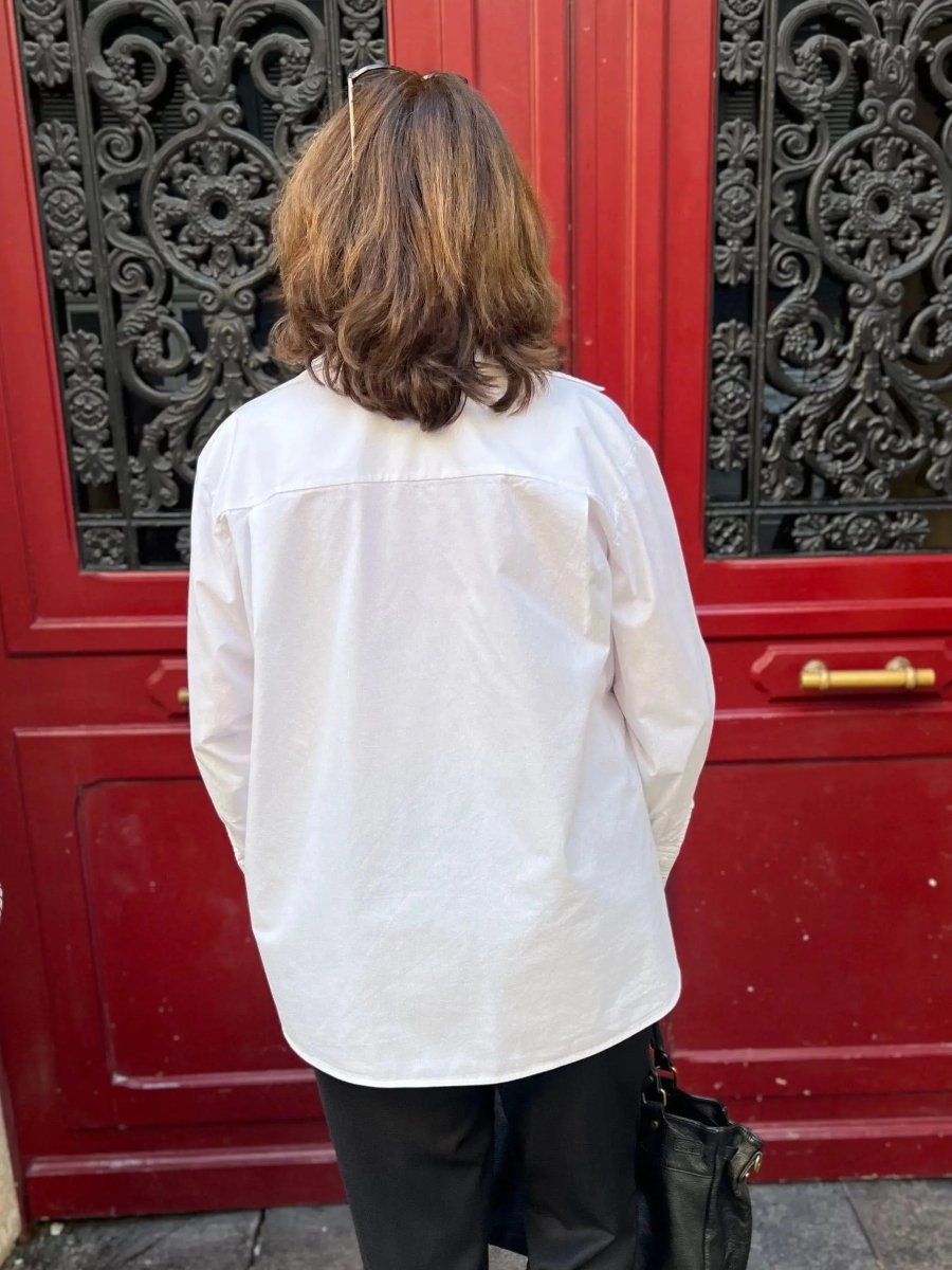 La chemise blanche - Les Militantes