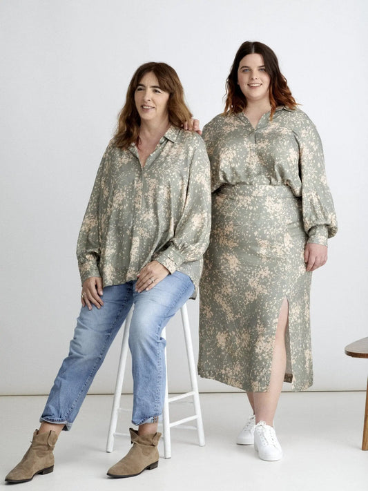 Vêtements grande taille. Du style dans la chemise Mila kaki et nude tendance et de qualité made in France